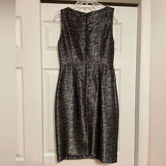 Adrianna Papell Black & Gold Brocade Dress - Size 4 - Picture 7 of 11